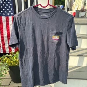 Vineyards Vines kids T-shirt. Youth large.